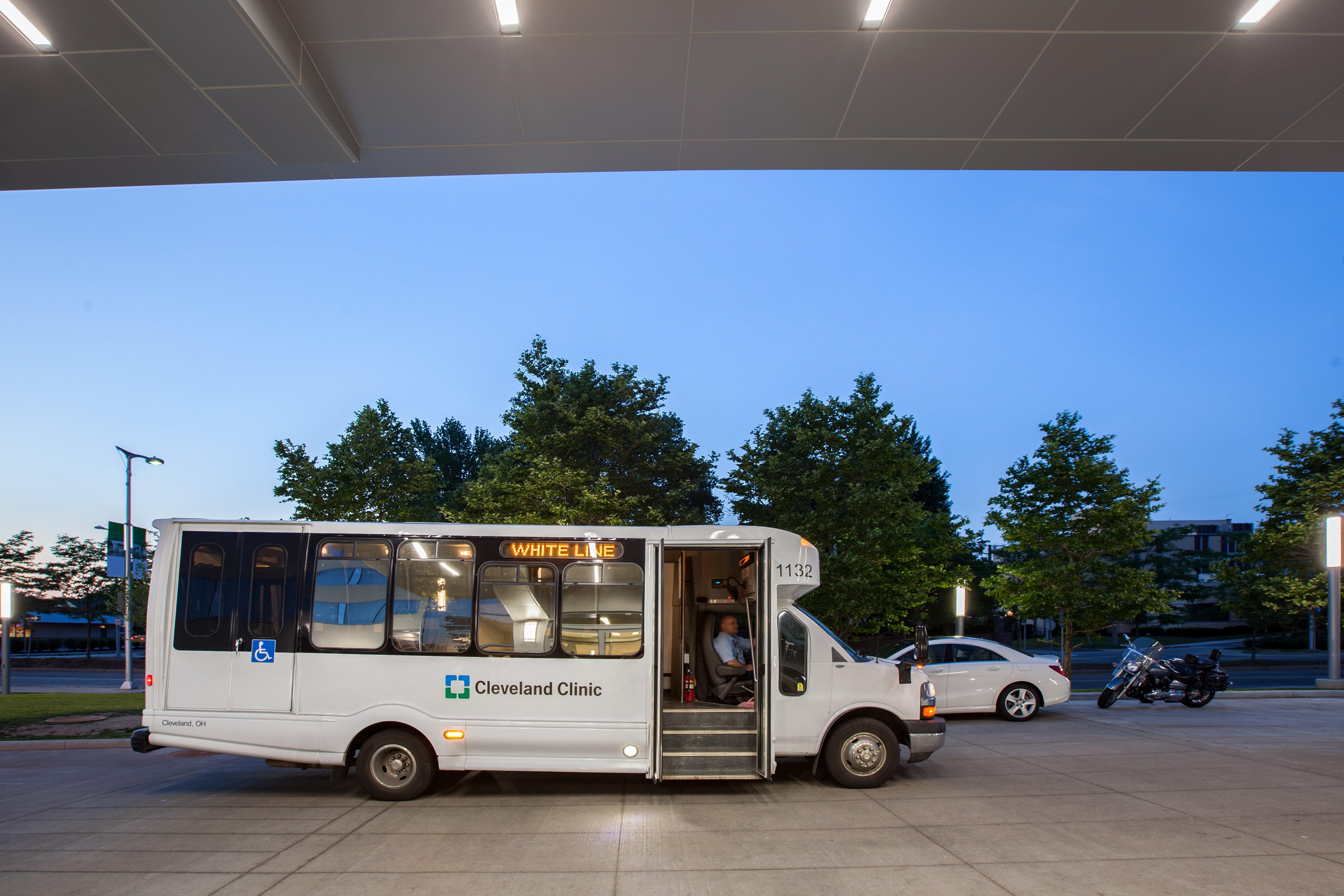 Holiday Inn Cleveland Clinic By Ihg Εξωτερικό φωτογραφία